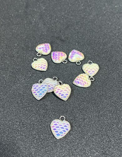 Charm sellő-szív aura 15x13mm